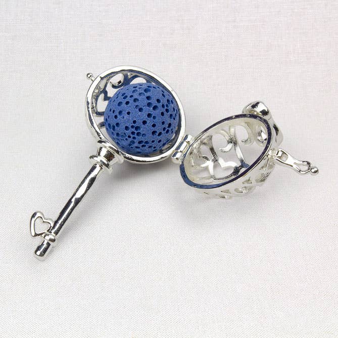 Key to my Heart Aromatherapy Locket with Clay Diffuser