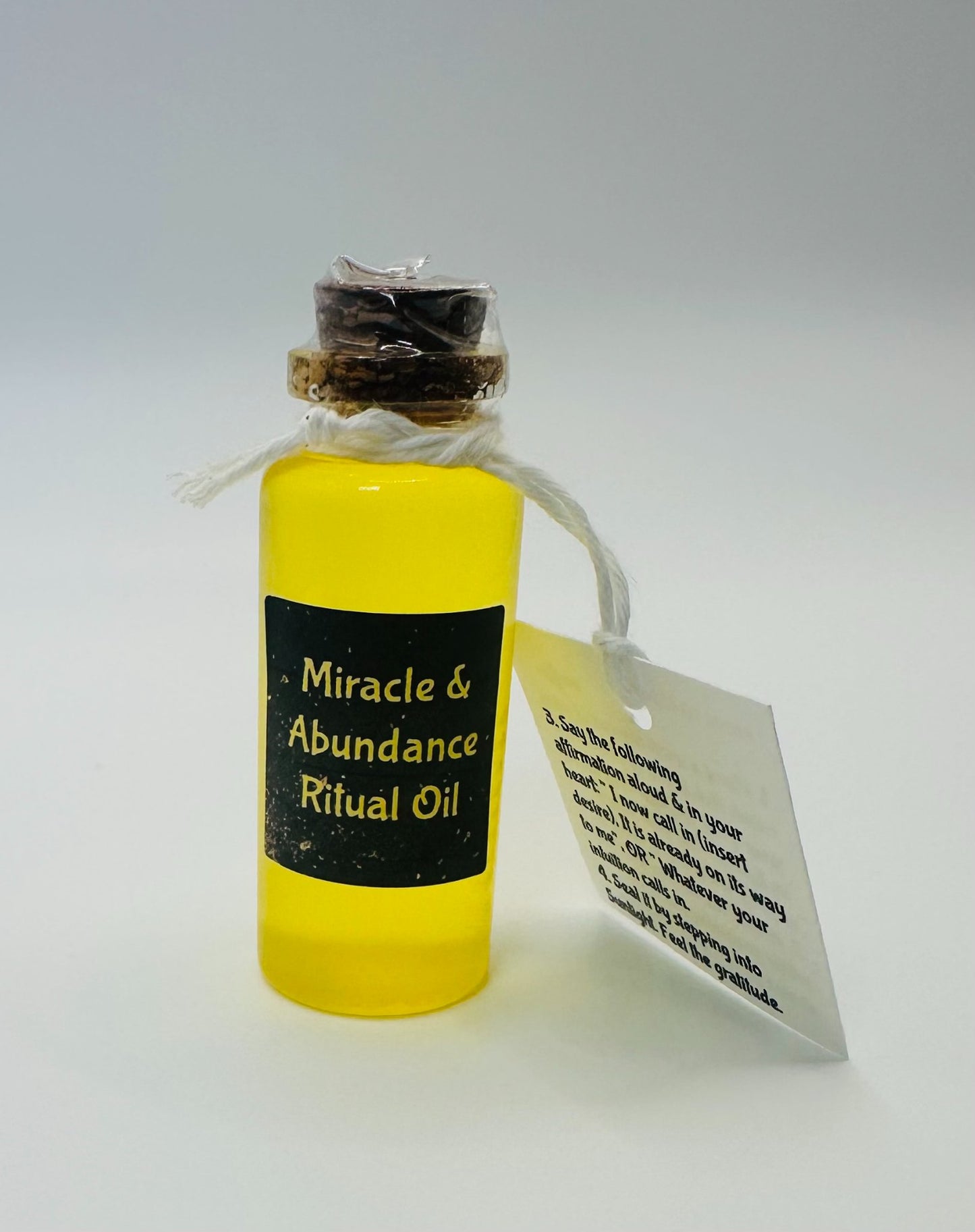 683f8647fae72e57618b2b3e_miracle-abundance-oil-4_1751528614784.jpg