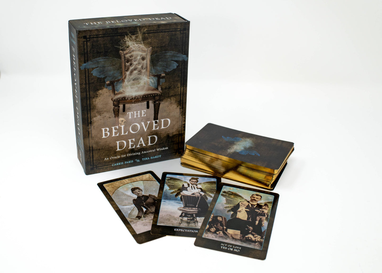 The Beloved Dead Oracle(82 Cards & 144-Page F.C. Guidebook)