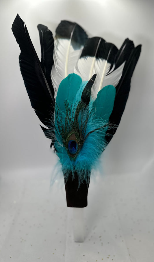 683f8647fae72e57618b2b3e_selenite-feather-blue-smudging-fan-1_1751528099824.jpg