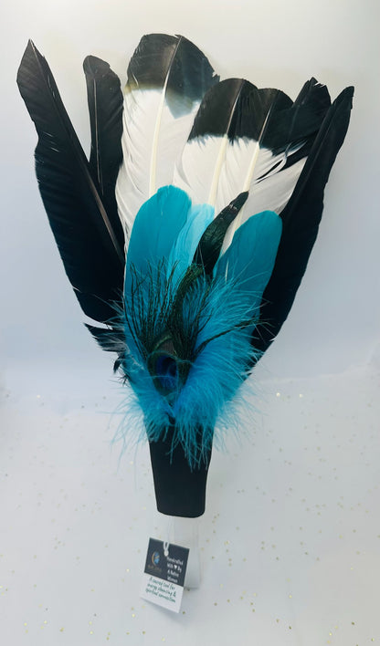 683f8647fae72e57618b2b3e_selenite-feather-blue-smudging-fan-2_1751528099825.jpg